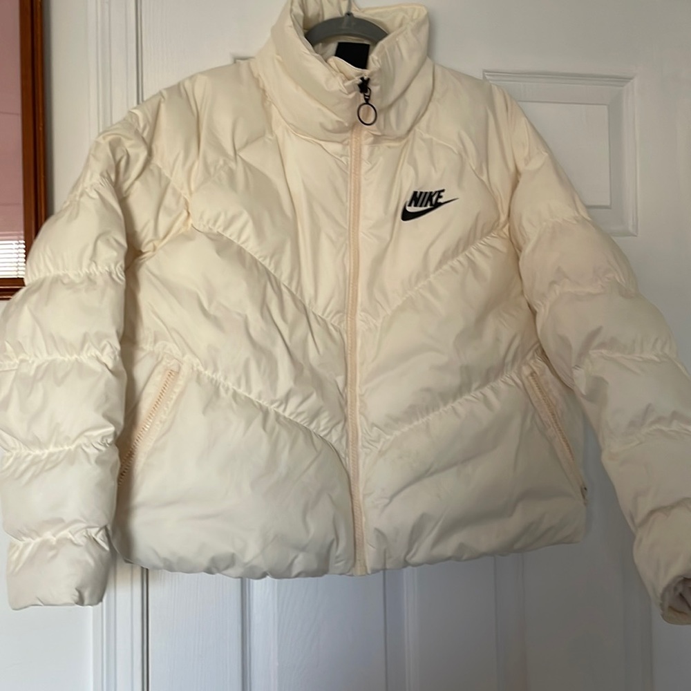 Nike Cream Puffer Jacket